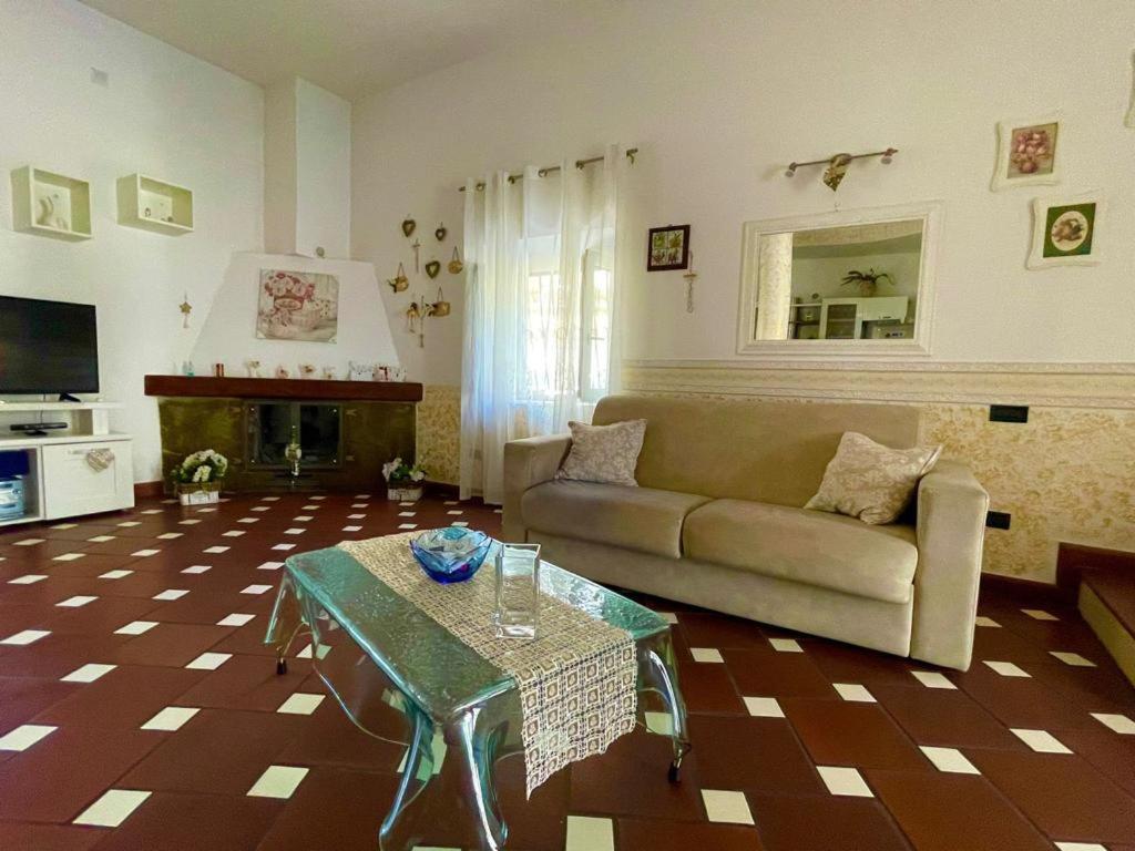 Holiday House Il Castello Di Anna Lejlighed Vietri Eksteriør billede