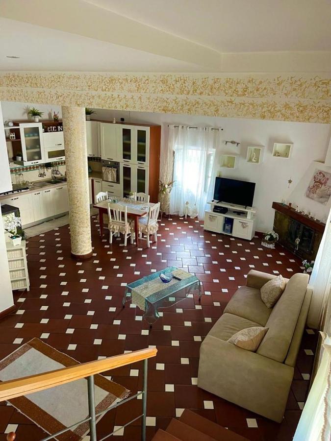 Holiday House Il Castello Di Anna Lejlighed Vietri Eksteriør billede