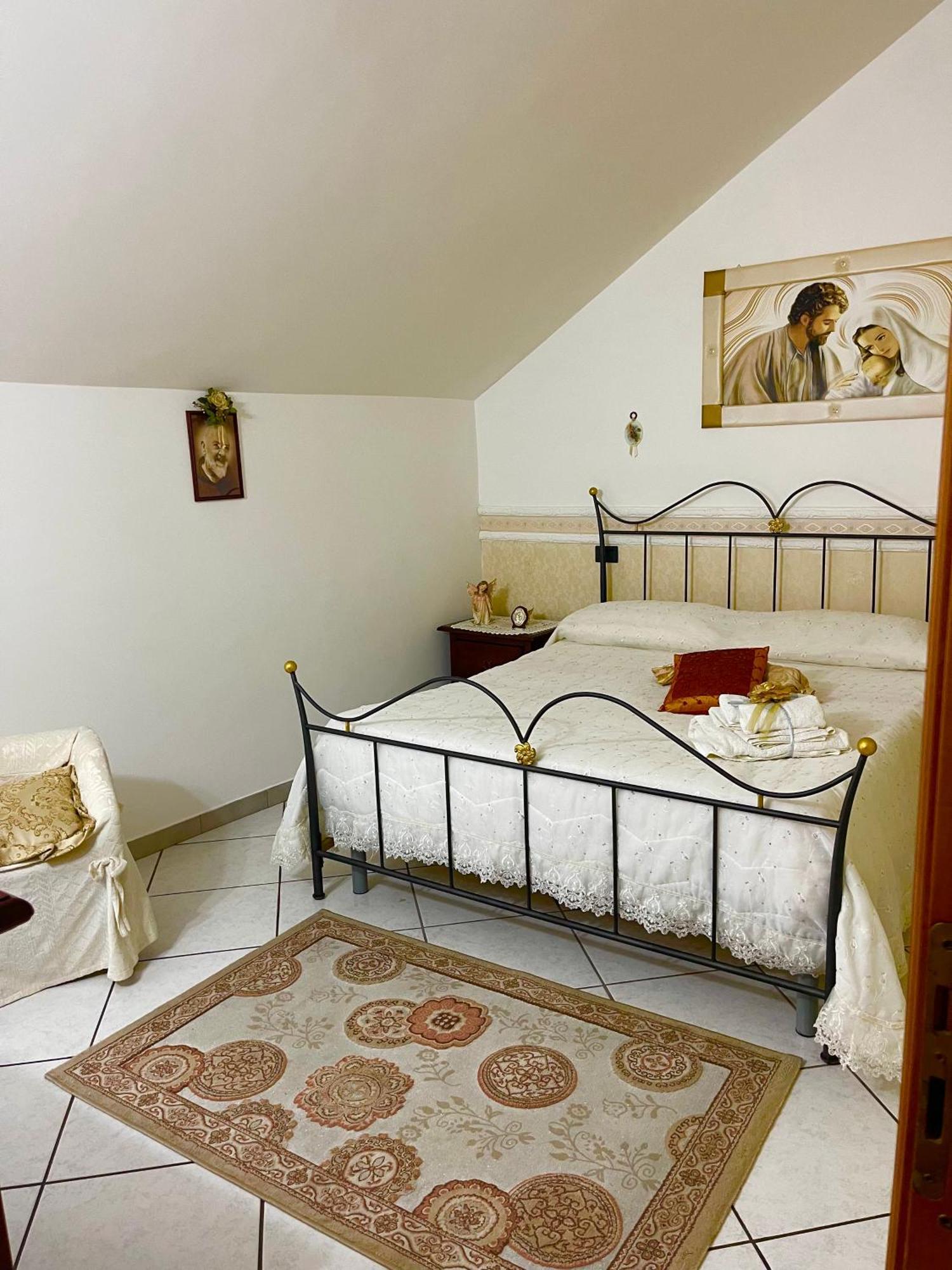 Holiday House Il Castello Di Anna Lejlighed Vietri Eksteriør billede